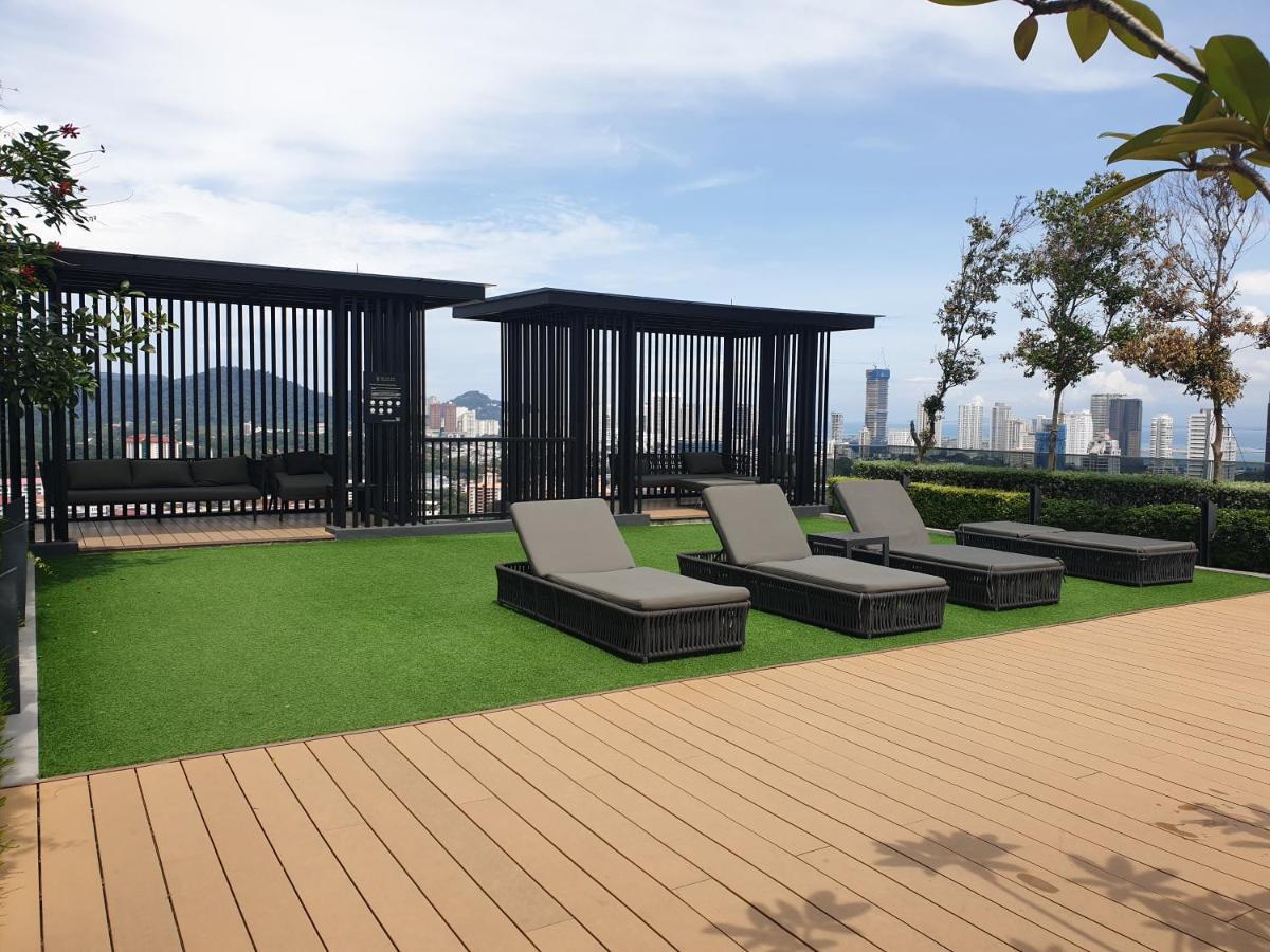 Beacon Executive Suites George Town Bagian luar foto