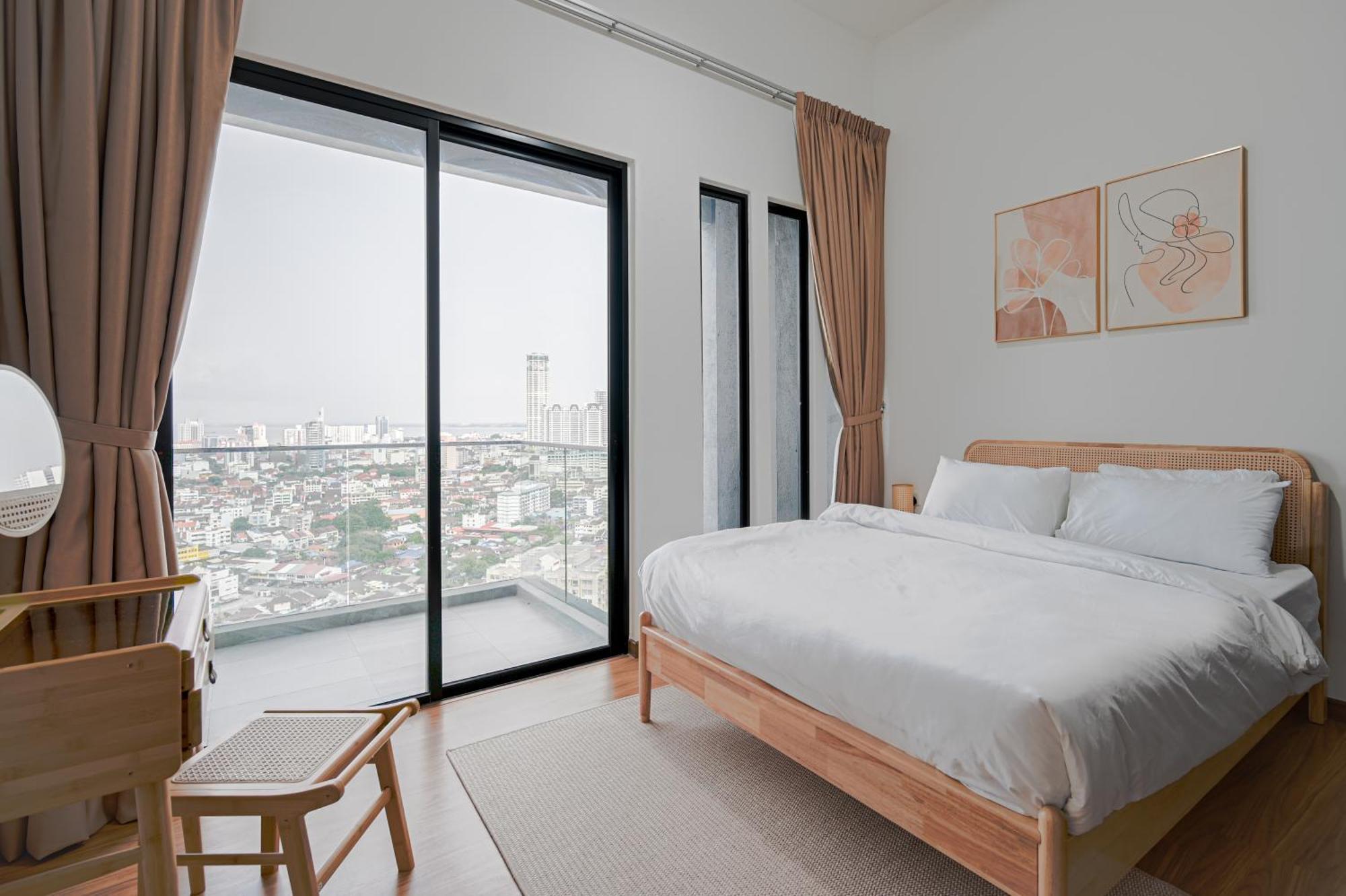 Beacon Executive Suites George Town Bagian luar foto