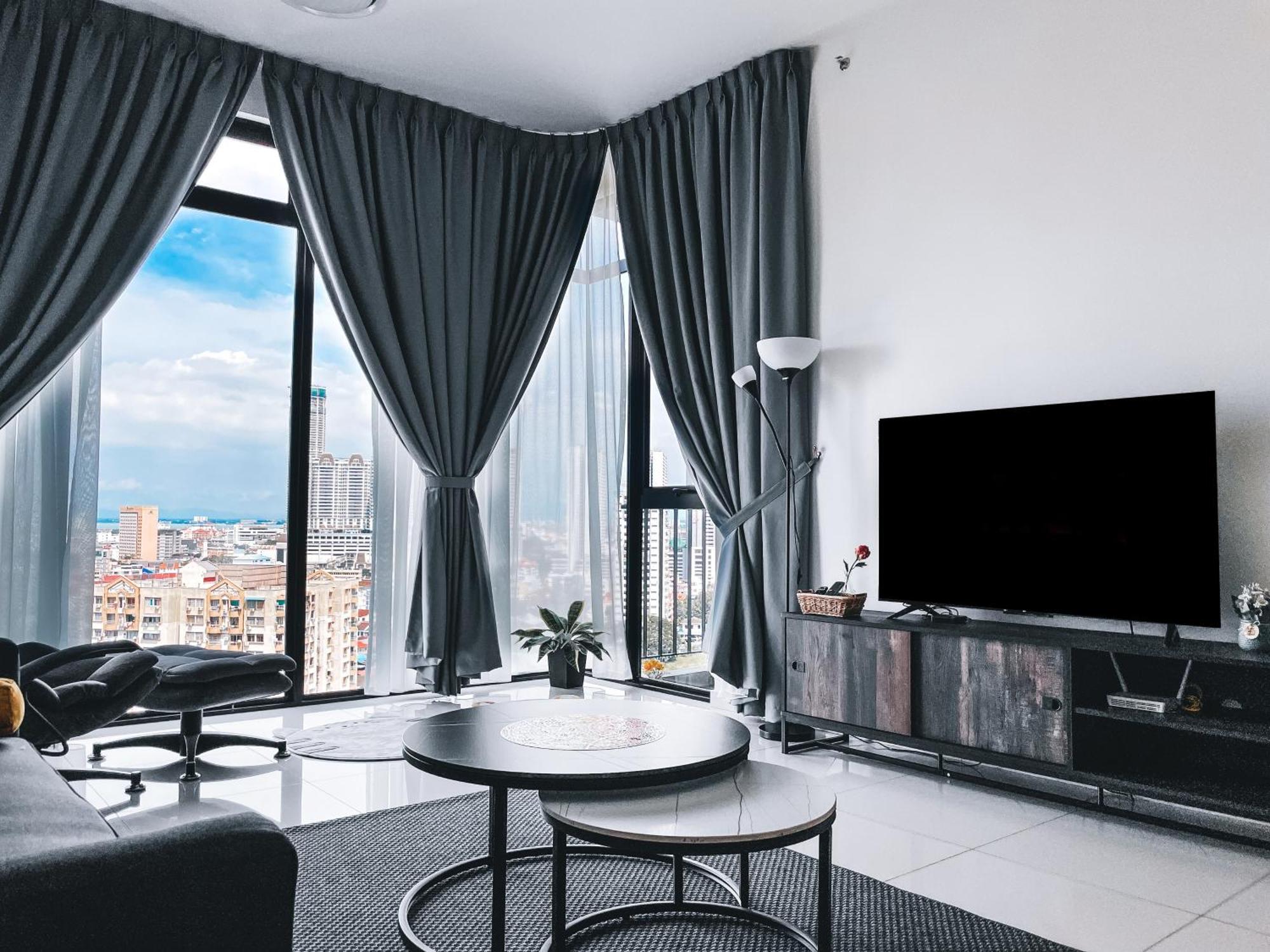 Beacon Executive Suites George Town Bagian luar foto